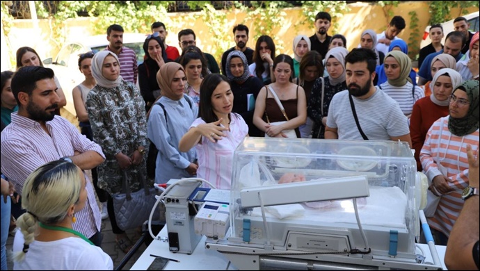 Yenidoğan Canlandırması (NRP) Eğitimine Başlandı
