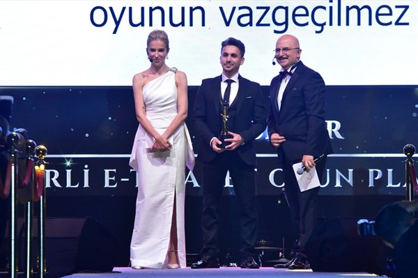 'Yerli E-Ticaret Oyun Platformu' ödülünün sahibi Oyunfor oldu