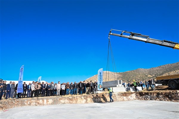 Yeşil İyileşme Prensipleri ile tasarlanan ‘Onarıcı Köy’ün temelleri atıldı