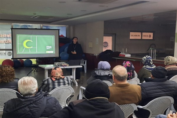 Adana'da Bağımlılıkla Mücadele ve Rahim Ağzı Kanseri seminerleri yapıldı