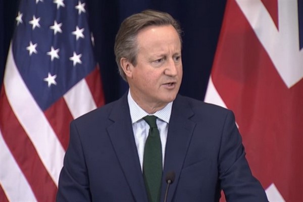 Cameron: İran'ın önde gelen askeri figürlerine ve kuruluşlarına yaptırım uyguluyoruz