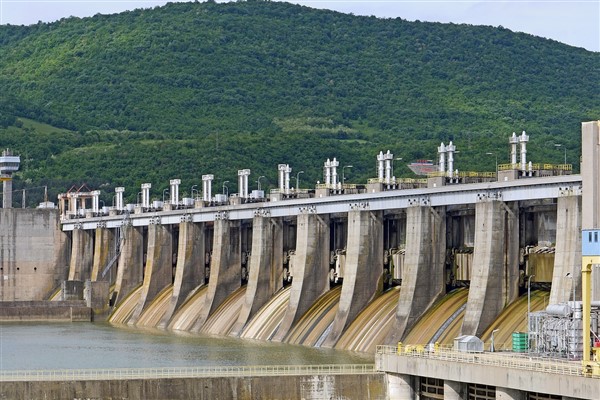 Çoruh Nehri'ndeki barajlar ve HES'ler tarafından 43 milyar kilovatsaat elektik üretildi