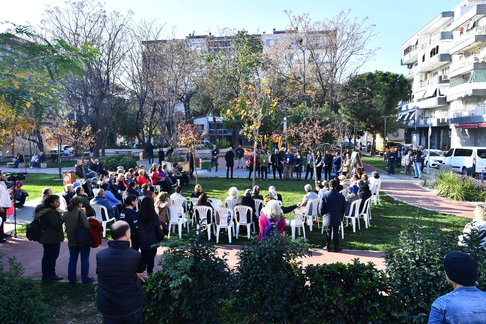 İzmir'de “Yaşayan Parklar” projesi çalışmaları devam ediyor