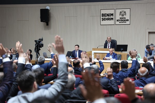 Konya Büyükşehir Belediye Meclisi’nin yeni dönem ilk toplantısı yapıldı