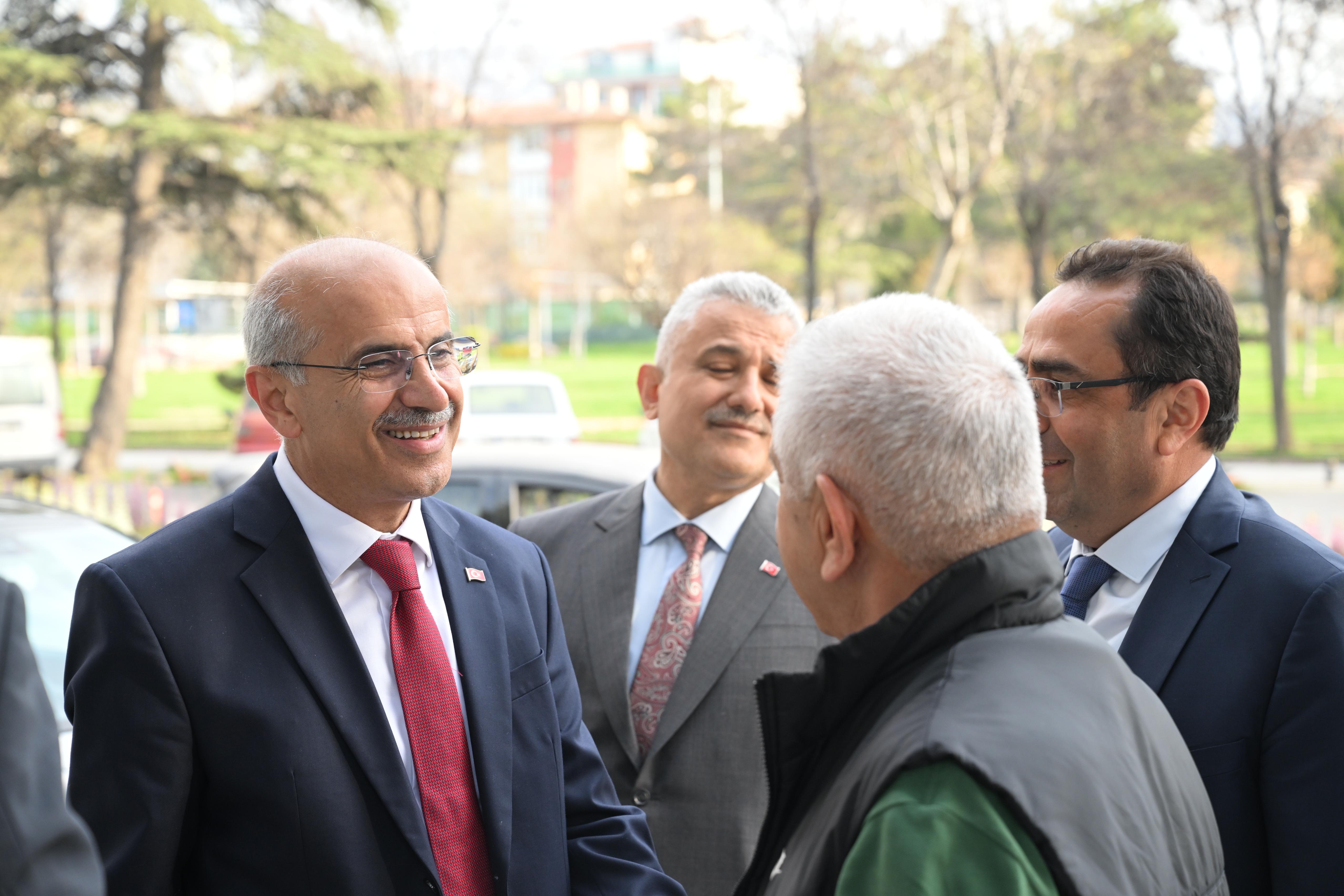 Malatya Büyükşehir Belediye Başkanı Er, vatandaşlarla bir araya geldi