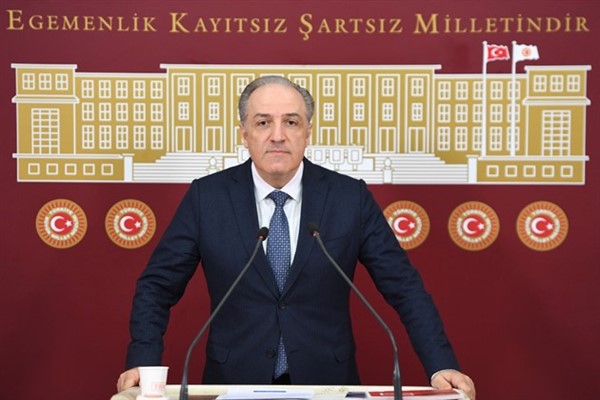 Yeneroğlu, Bakan Yerlikaya'ya soru önergesi verdi